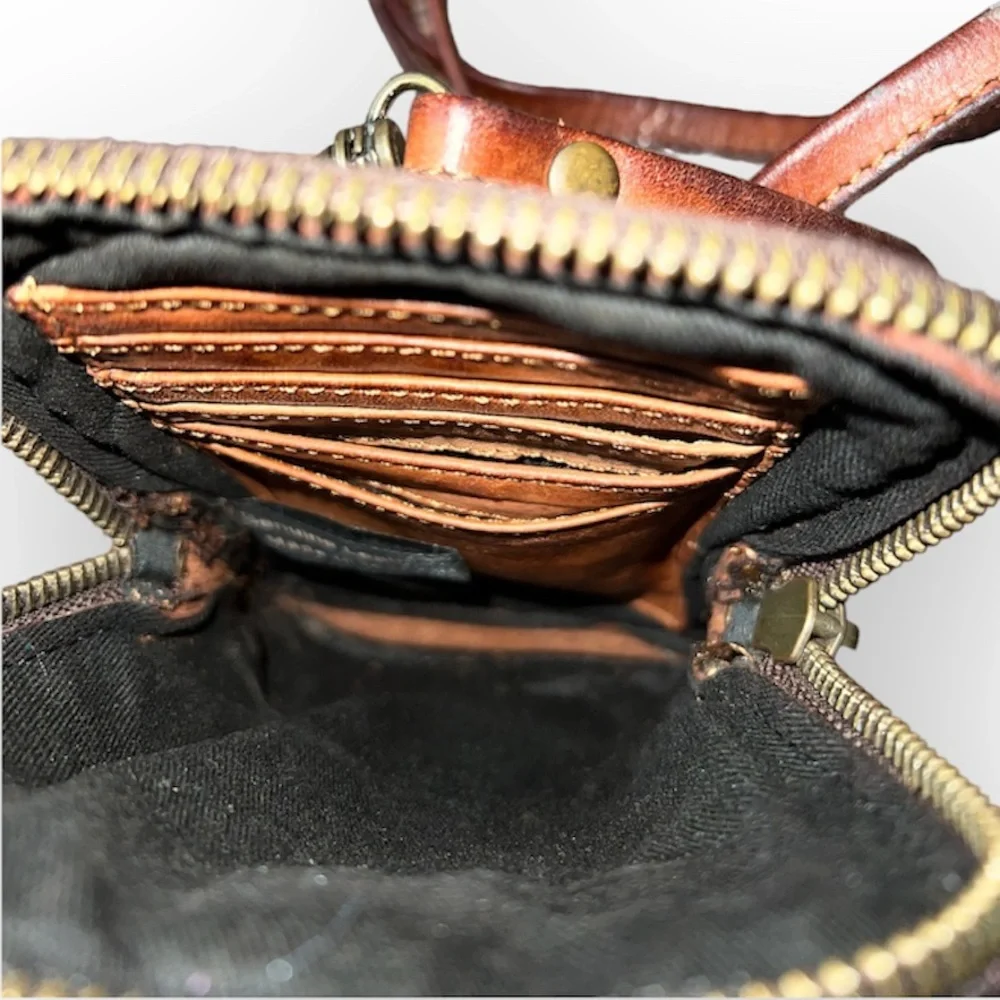 Harbour 2nd Benita Leather Crossbody Wallet Cell Phone Bag​ - Picture 4 of 9